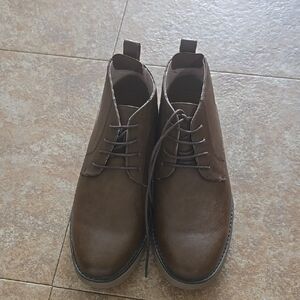 Men's Brown Chukka Boots